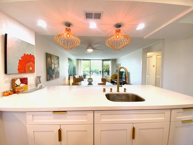 500 Lunalilo Home Rd Unit 23H
