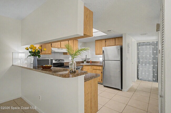1641 Sunny Brook Ln Unidad C104