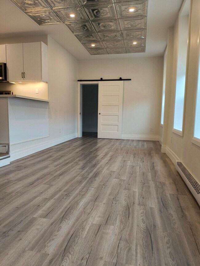 Photo - 130-134 Dalhousie St
