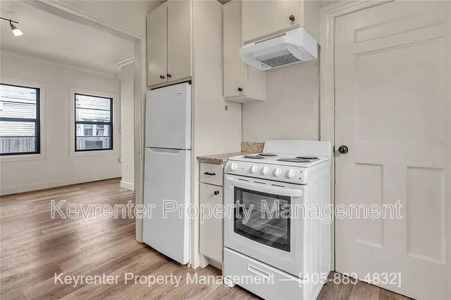 Building Photo - 1838 NW 11th St