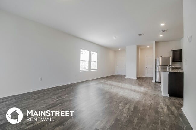 Photo - 3067 Neverland Dr