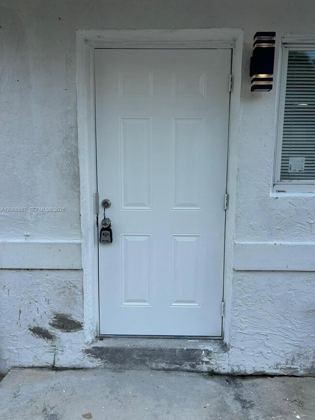 Photo - 4145 SW 19th St Unit 1