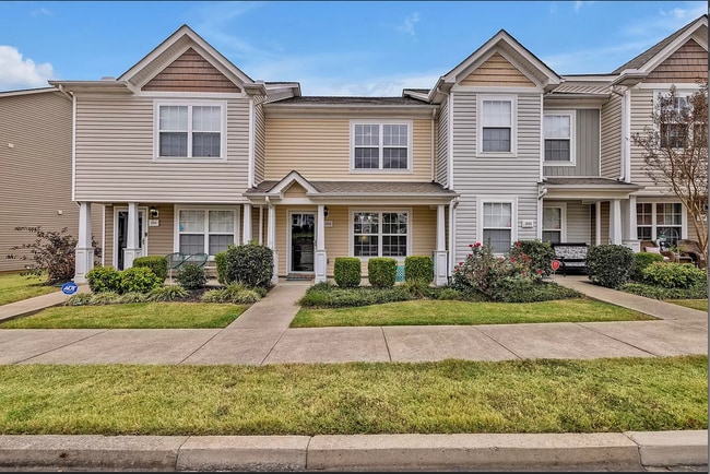 Building Photo - 1504 Sprucedale Dr