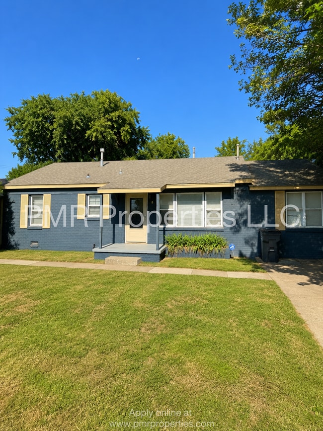 Building Photo - 3 Bedrooms / 1.5 Bathrooms House