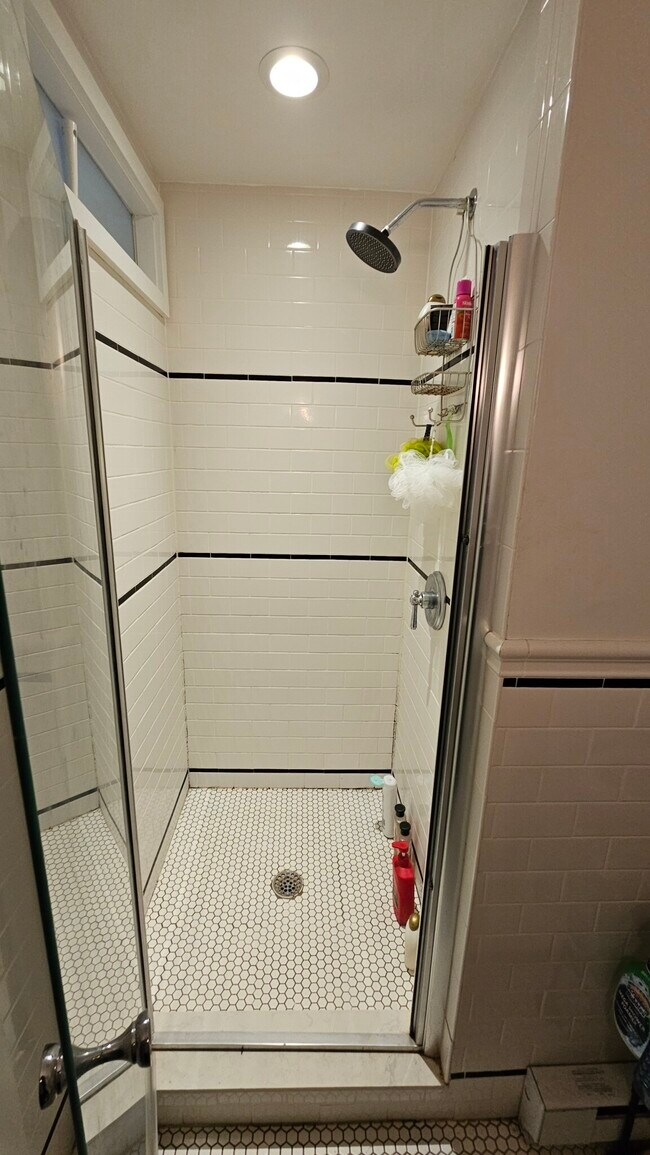 Photo - 288 Foster St Unit 2