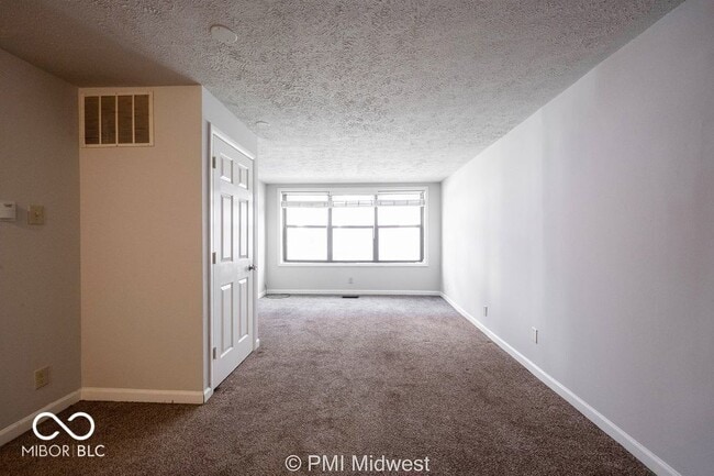 Photo - 3736 N Meridian St Unit 3