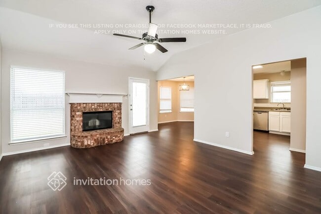 Photo - 944 Carlin Ln