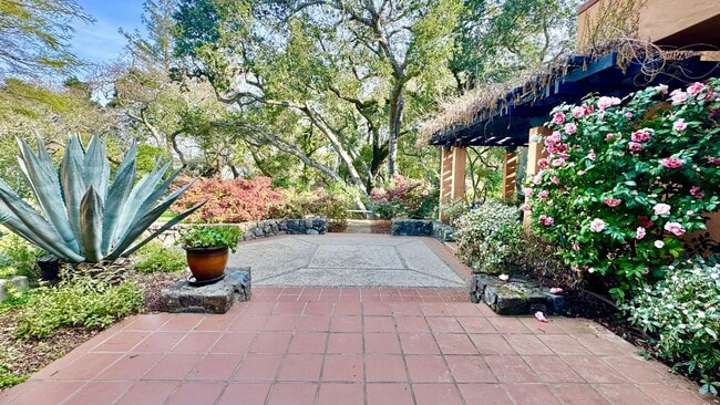 Photo - Mediterranean Inspired Opulence: Luxury Es...