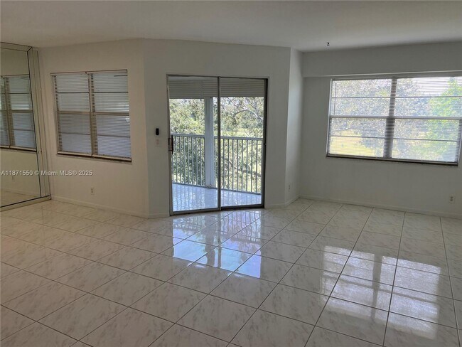 Photo - 1200 SW 125th Ave Unit 414L