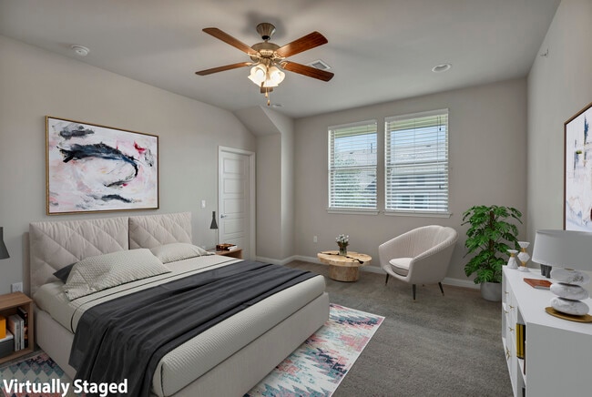 Photo - 13800 Lyndhurst St