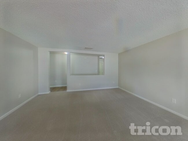 Photo - 7125 Beekman Lake Dr