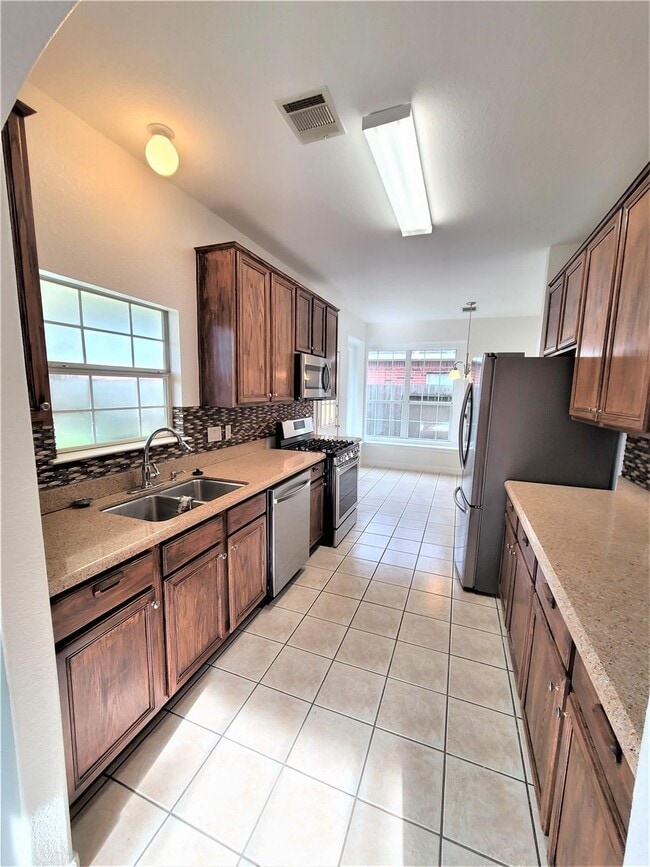 Photo - 10026 Gil Jr Ln