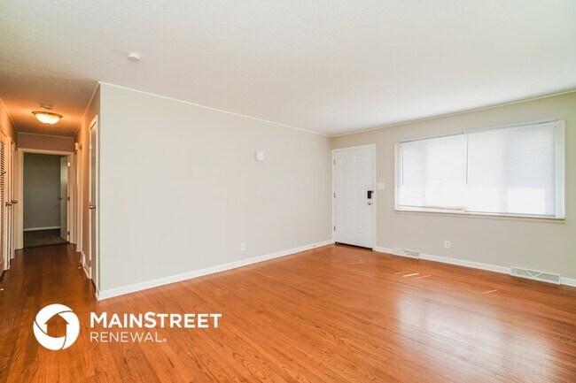 Photo - 3622 Washburn St