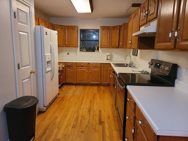 Photo - 331 Glenwood Dr