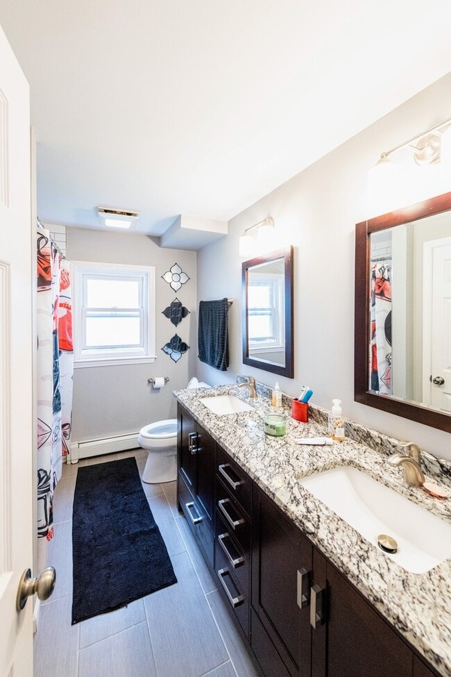 Photo - 4911 Spencer Ave Unidad 1