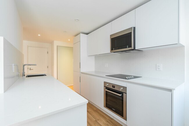 Building Photo - 55 Eccleston Dr Unit 210