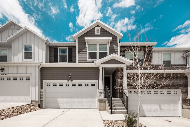 Photo - 16104 S Bodmin Way