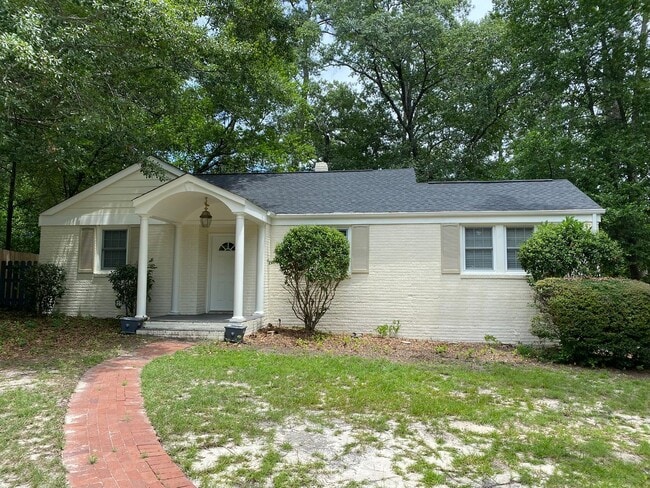 Building Photo - Forest Acres