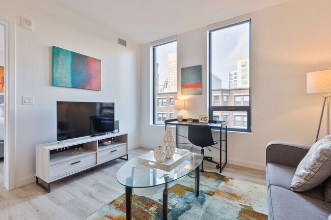 60 Kilmarnock St Unit SI FL4-ID1039260P