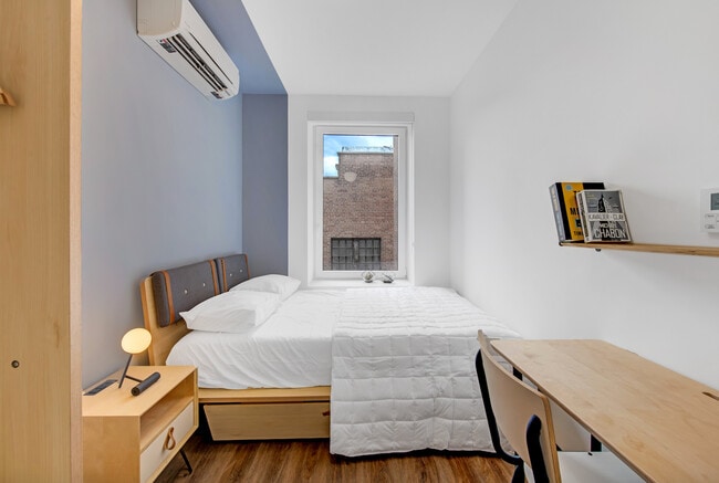 Williamsburg House by Outpost