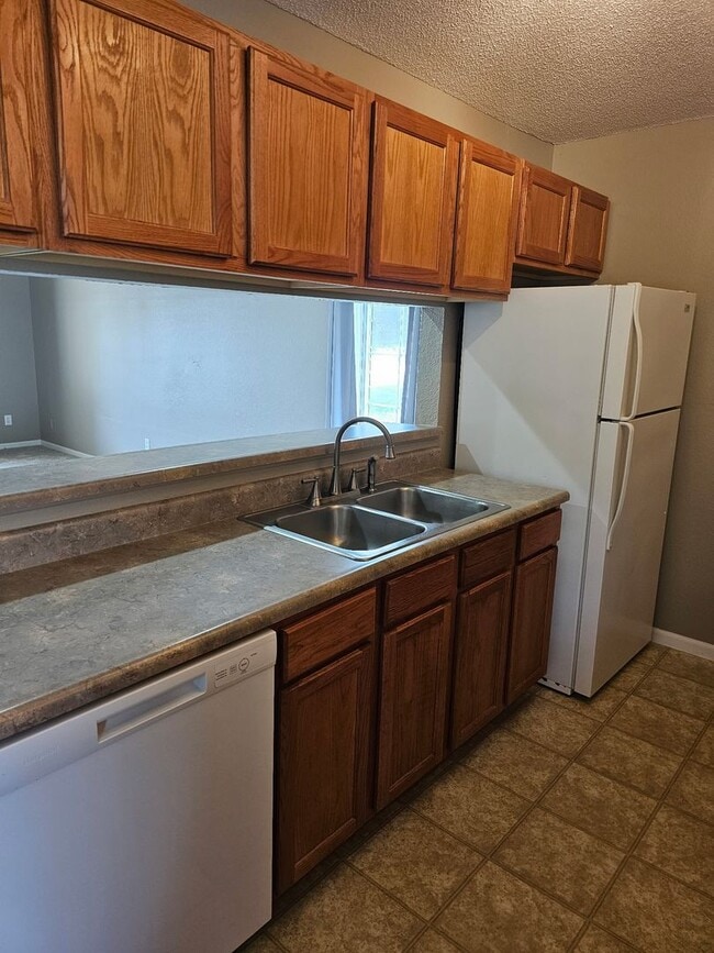 1609 Steamboat Ln