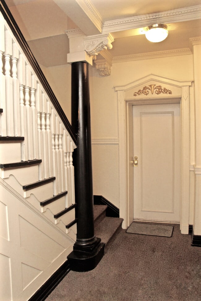Photo - 4500 McPherson Ave Unit 3E