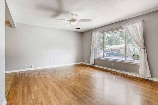 Photo - 3365 S Winona Ct