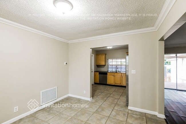 Photo - 1501 N 46th Ave