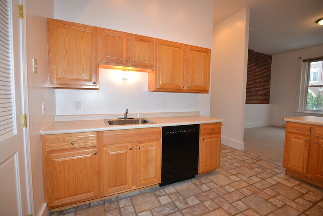 Photo - 29-41 Congress St