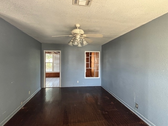 Photo - 1053 Chamberlain St