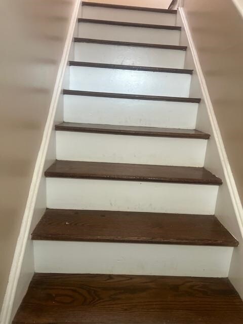 Photo - 105 Evergreen St Unit 2