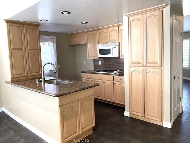 Photo - 7566 E Woodsboro Ave