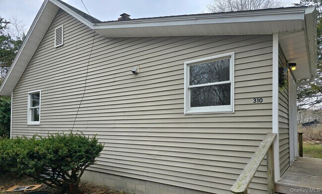310 A Frowein Rd