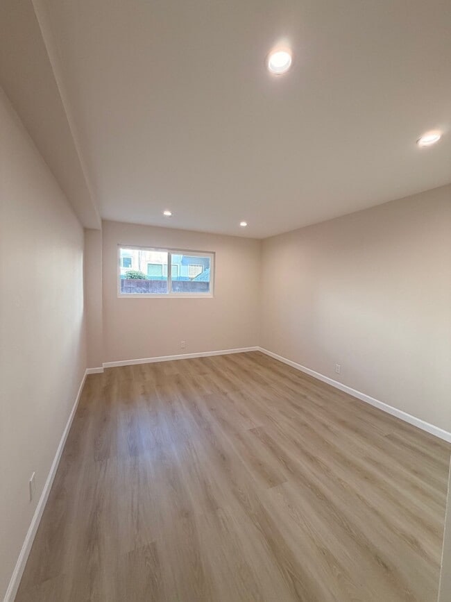 1134 E Doran St Unidad 1