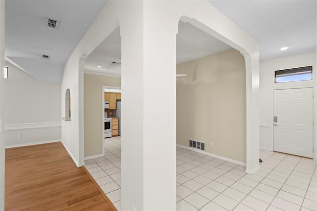 Photo - 4820 Ashworth Ct
