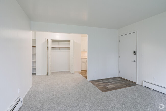 1 BR, 1 BA - Living Room