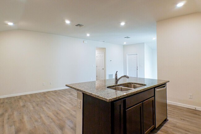 Photo - 225-227 Rogers St Unit 225 Rogers St