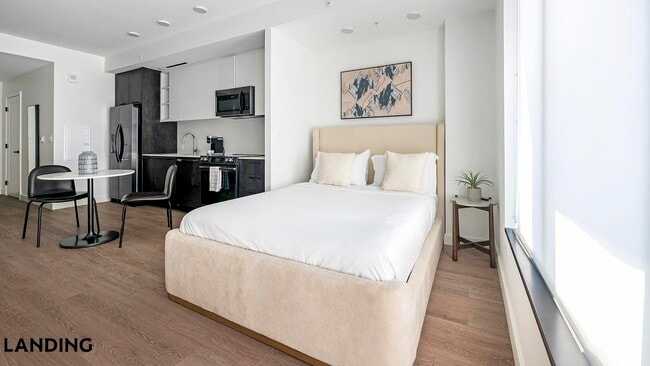 Building Photo - 632 Howard Rd SE