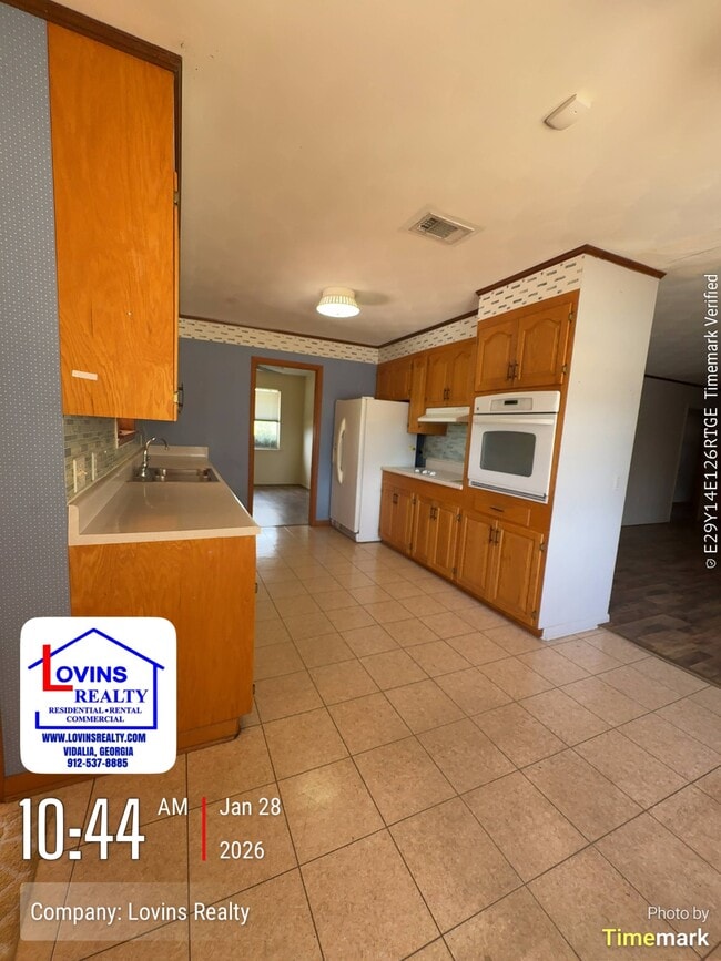 Photo - 2206 Aimwell Rd