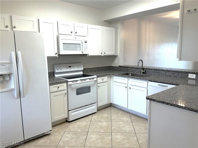 Building Photo - 10030 Maddox Ln Unit 102 Rental