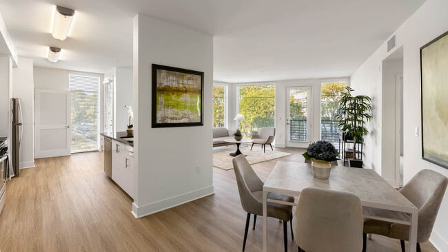 Living Room with Hard Surface Flooring - Vista 99