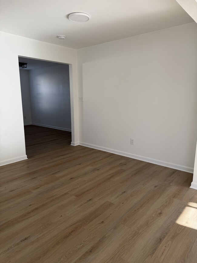 Photo - 517 Aidone Dr