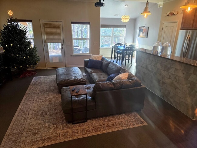 Photo - Room in House on Katielee Cove