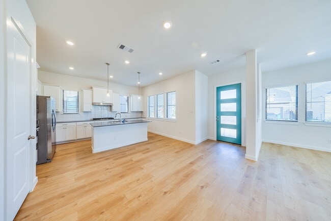 Photo - 3235 Home Ct