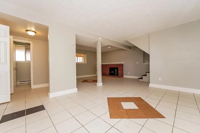 Photo - 9245 Garland St