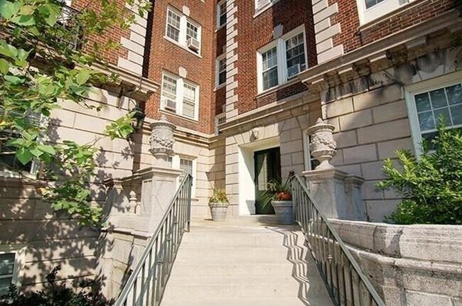 Photo - 7 Arlington St Unidad 37 Rental