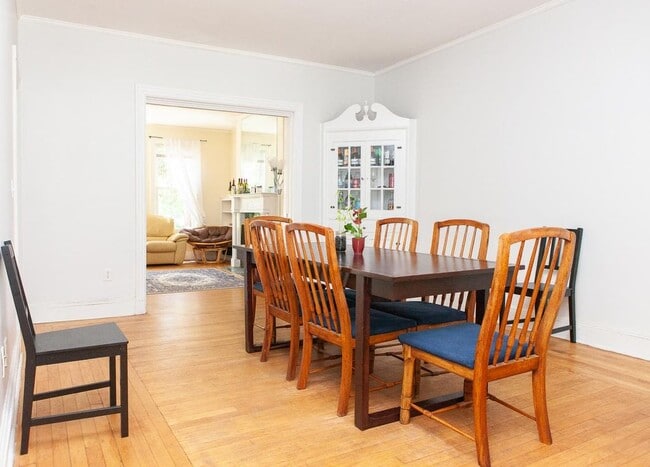 Photo - 1743 Commonwealth Ave