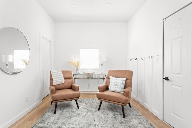 Photo - 305 Parkway Ave Unidad ID1303766P