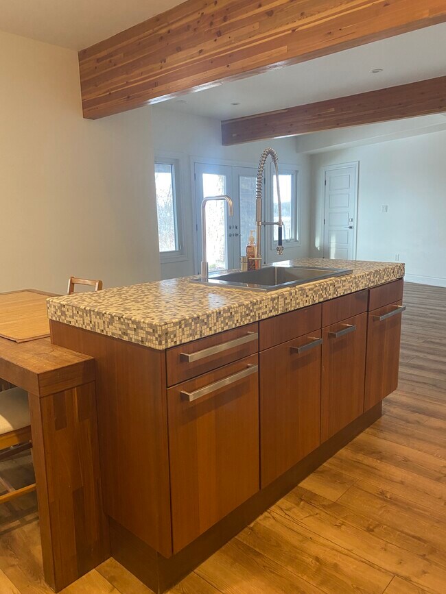 Photo - 2727 Morgans Rd