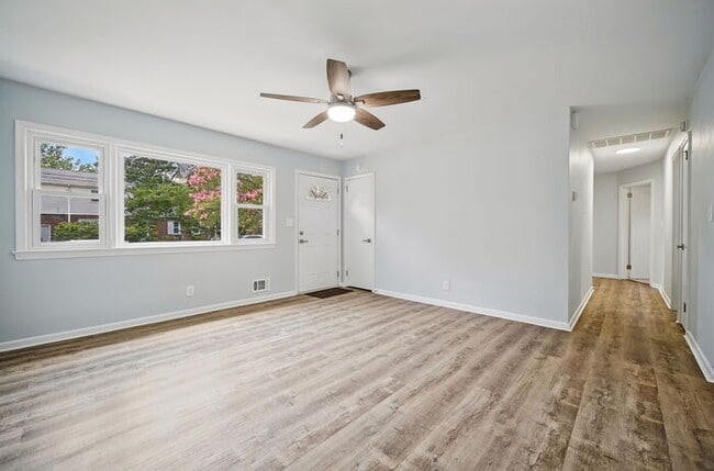 Photo - Recently Remodeled, Beautiful 3 Bedroom Home in Norfolk